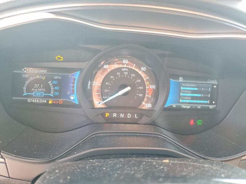 2019 FORD FUSION SE 9