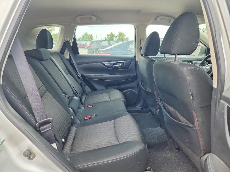 2017 NISSAN ROGUE S 10