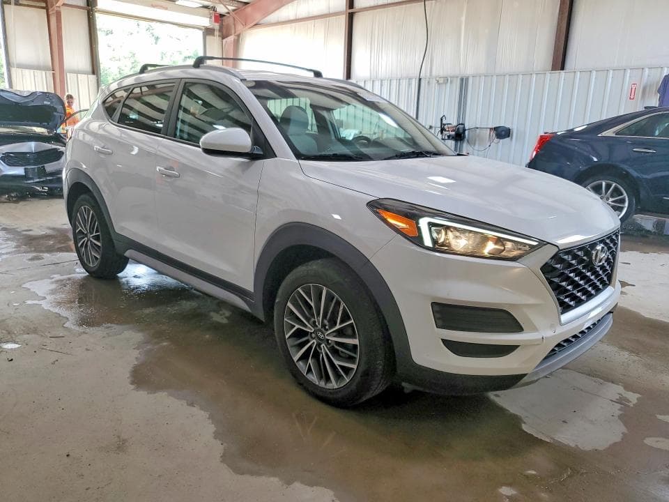 2020 HYUNDAI TUCSON SEL 4