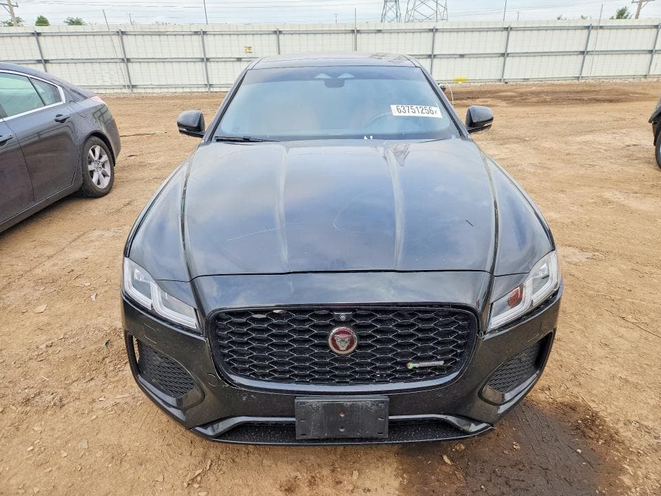 2021 JAGUAR XF R-DYNAMIC SE 5