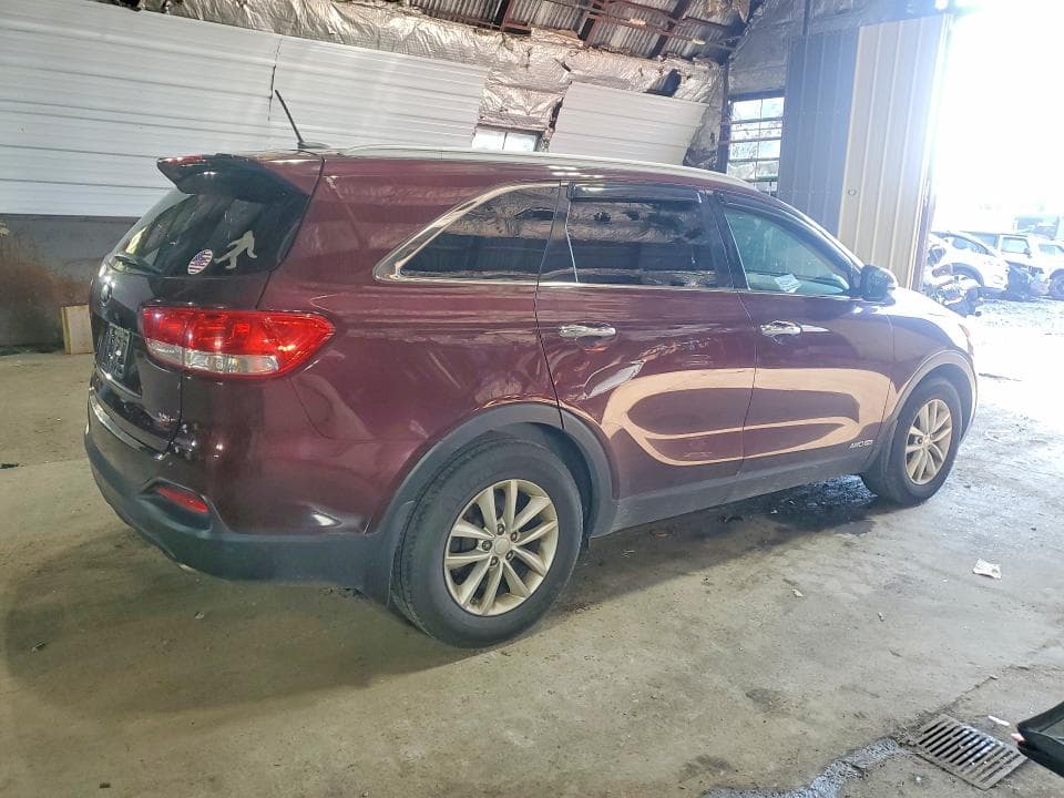 2017 KIA SORENTO LX V6 3