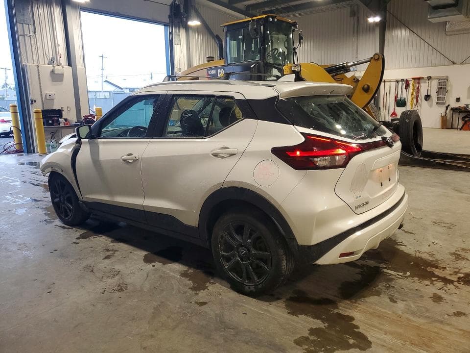 2022 NISSAN KICKS SV 2