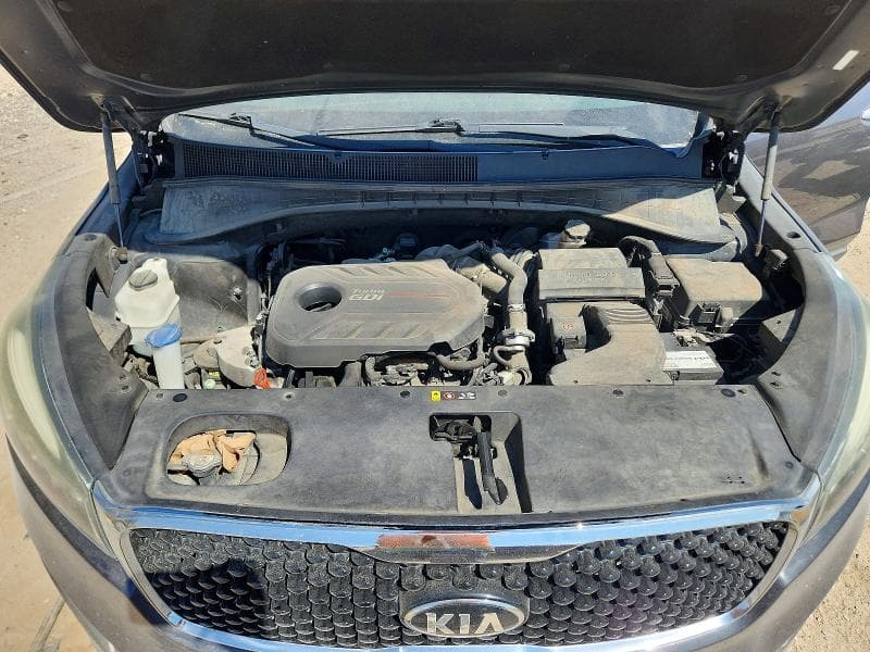 2017 KIA SORENTO EX 12