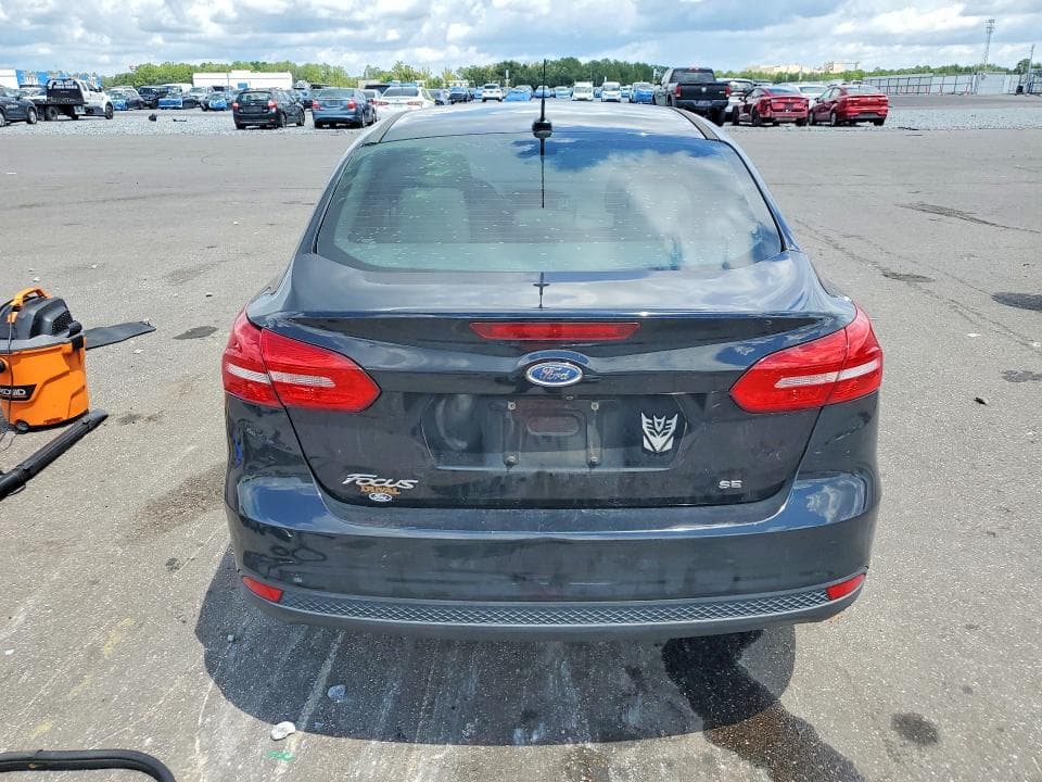 2018 FORD FOCUS SE 6