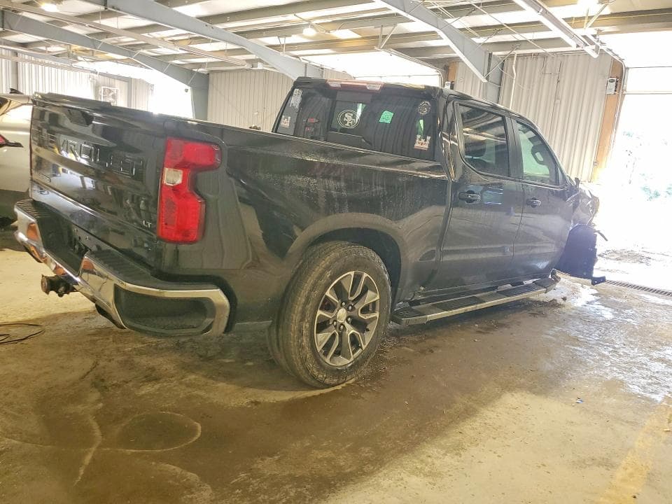 2019 CHEVROLET SILVERADO K1500 LT 3