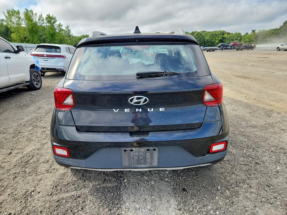 2021 HYUNDAI VENUE SEL 6