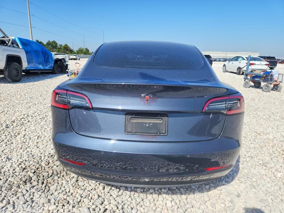 2022 TESLA MODEL 3 6