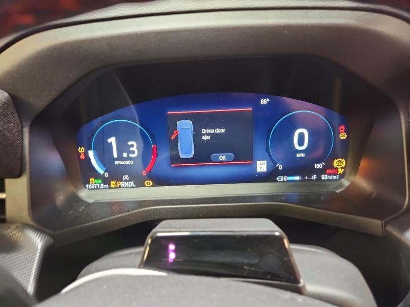 2025 FORD EXPLORER ST-LINE 9