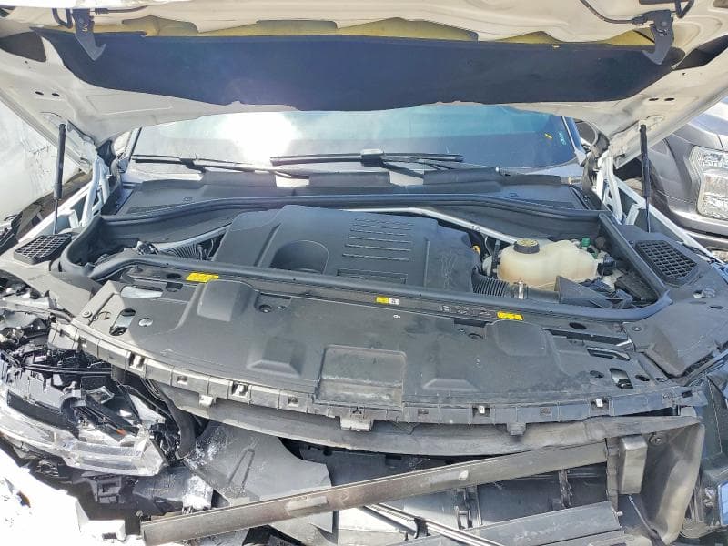 2024 LAND ROVER RANGE ROVER SE 12