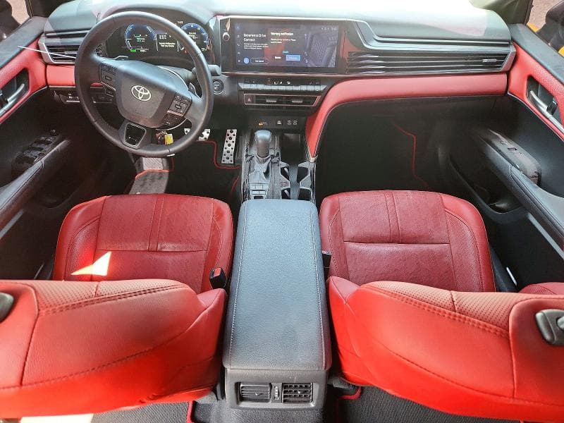 2025 TOYOTA CAMRY XSE 8