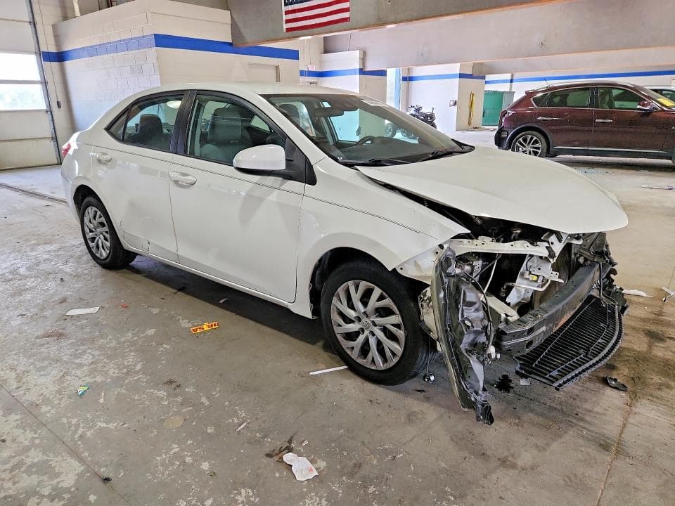2018 TOYOTA COROLLA LE 4