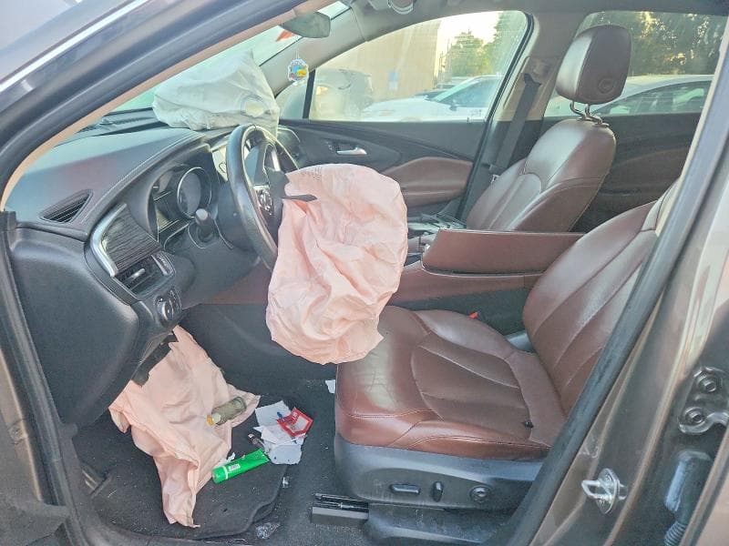 2017 BUICK ENVISION ESSENCE 7
