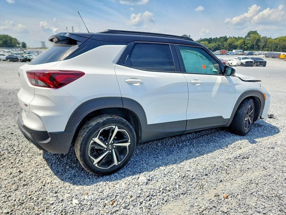 2023 CHEVROLET TRAILBLAZER RS 3