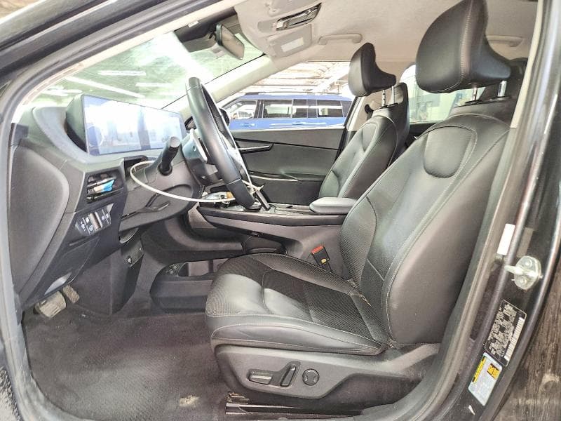 2024 KIA EV6 WIND 7