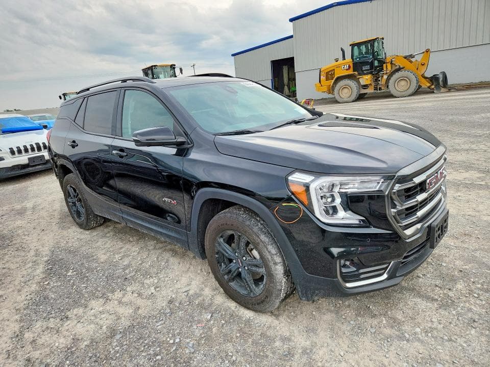 2023 GMC TERRAIN AT4 4