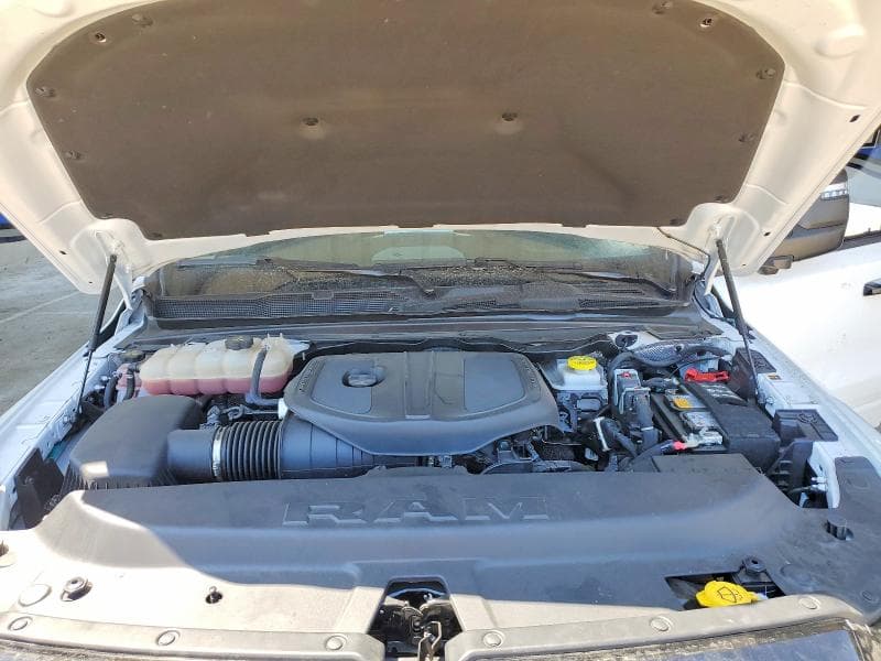 2025 RAM 1500 LARAMIE 11