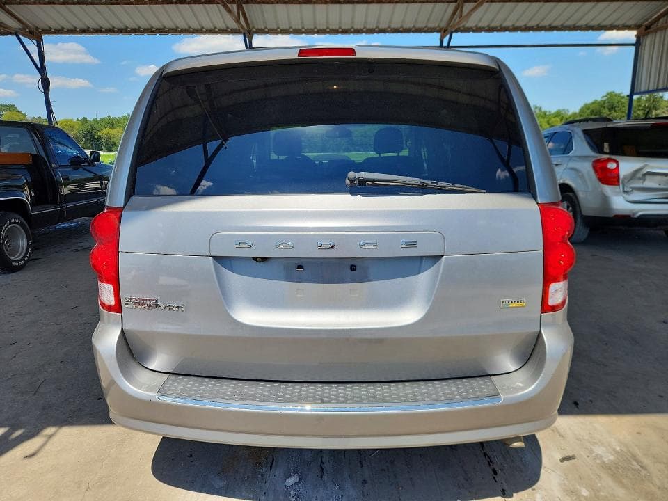 2019 DODGE GRAND CARAVAN SE 6