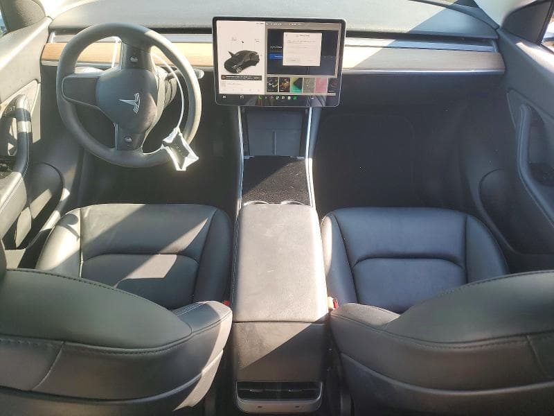 2021 TESLA MODEL Y 8