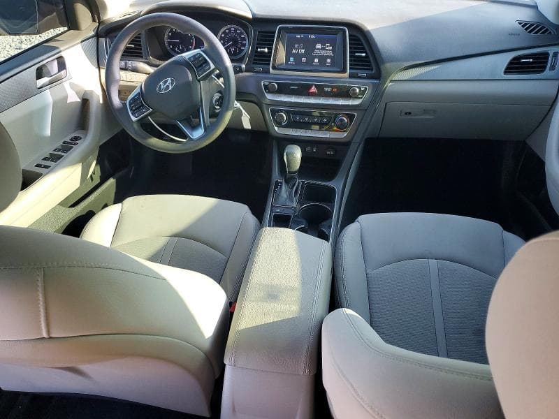 2019 HYUNDAI SONATA SE 8