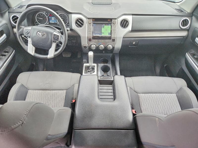 2017 TOYOTA TUNDRA SR5 8