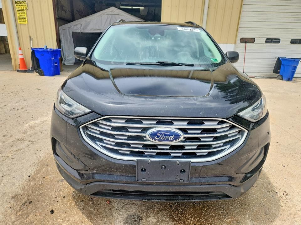 2021 FORD EDGE SE 5