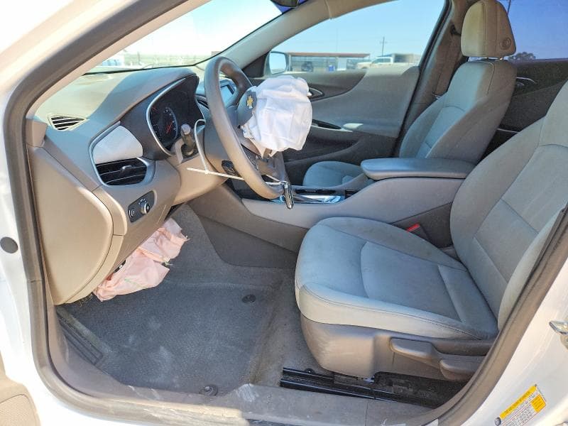 2018 CHEVROLET MALIBU LS 7