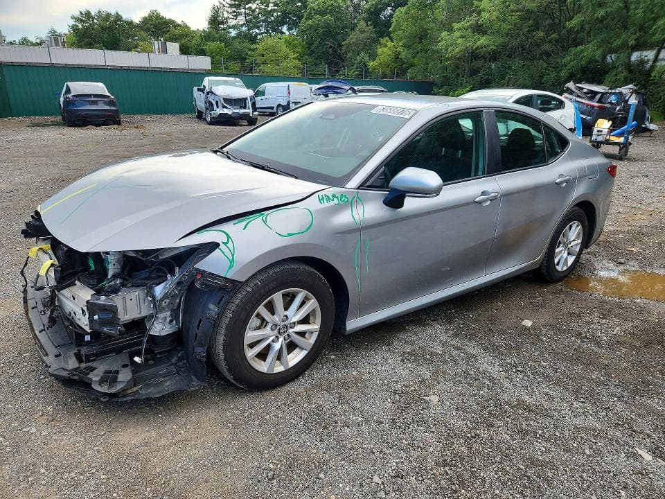 2025 TOYOTA CAMRY LE - 1