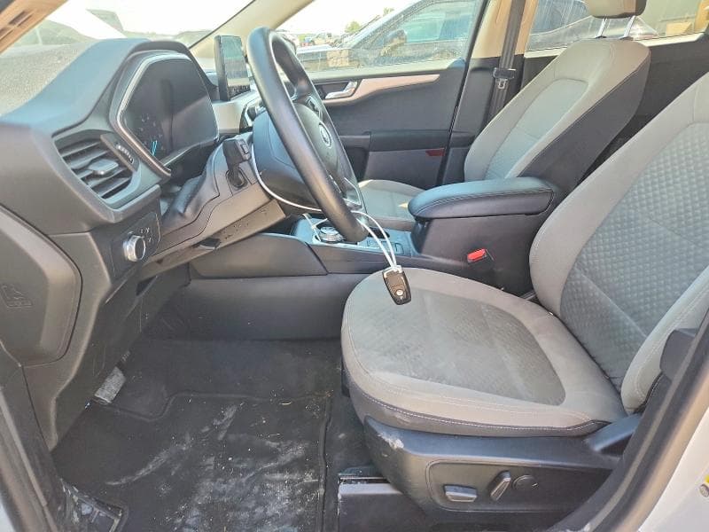 2020 FORD ESCAPE SE 7