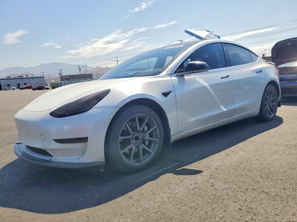 2020 TESLA MODEL 3 - 1