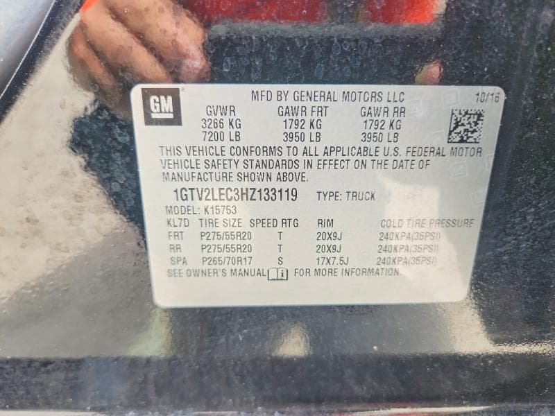 2017 GMC SIERRA K1500 12