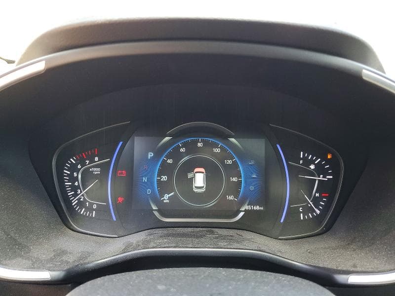2020 HYUNDAI SANTA FE SEL 2.0T 9