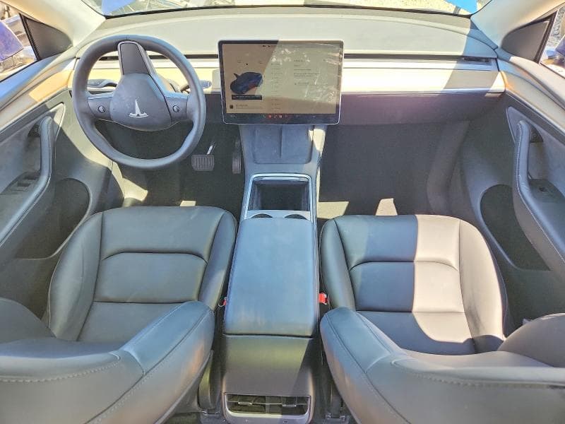 2023 TESLA MODEL Y 8