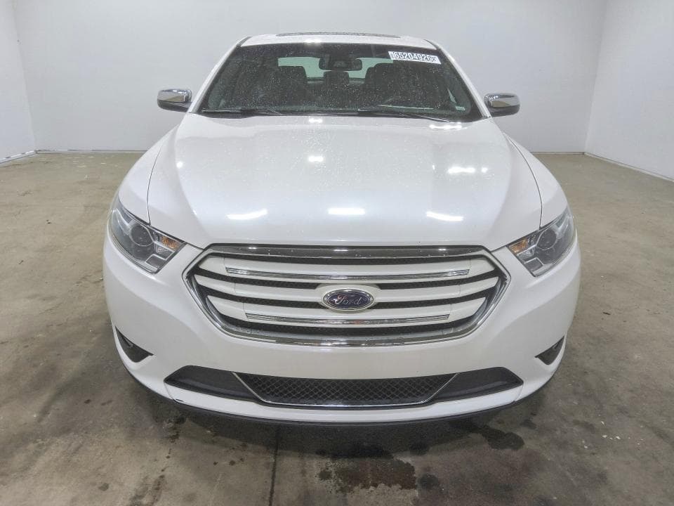 2018 FORD TAURUS LIMITED 5