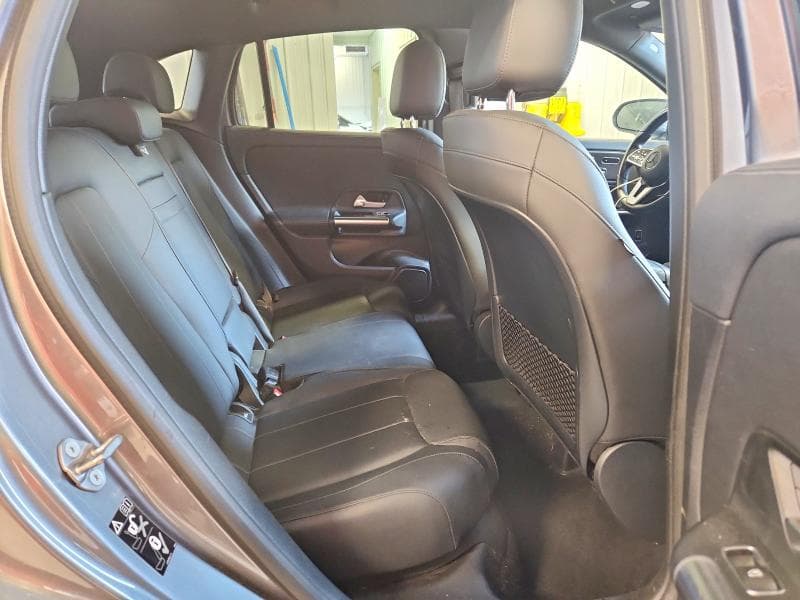 2021 MERCEDES-BENZ GLA 250 4MATIC 11