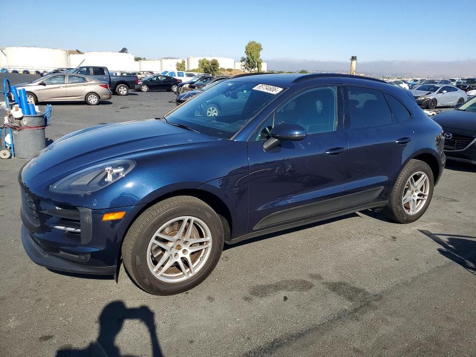 2019 PORSCHE MACAN - 1