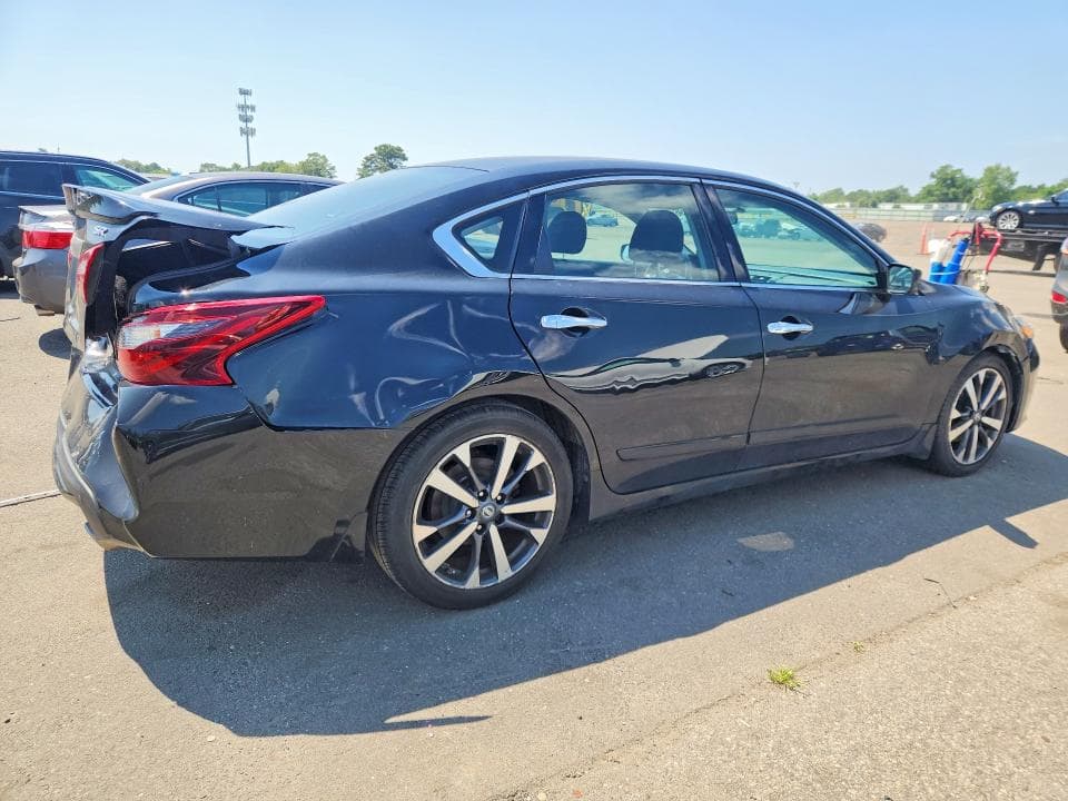 2017 NISSAN ALTIMA 2.5 SR 3