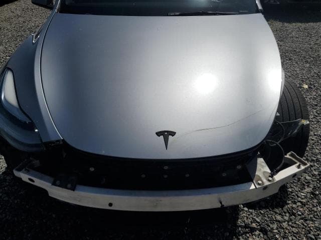 2024 TESLA MODEL Y 11