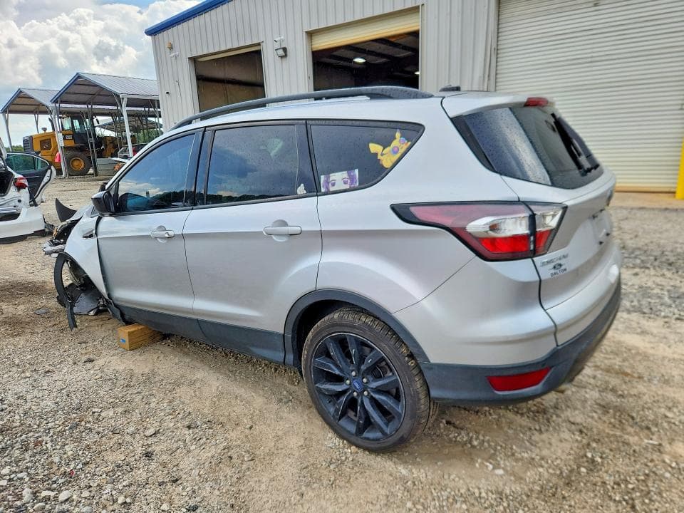 2017 FORD ESCAPE SE 2