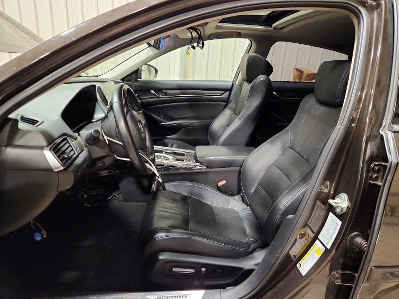 2018 HONDA ACCORD TOURING 7