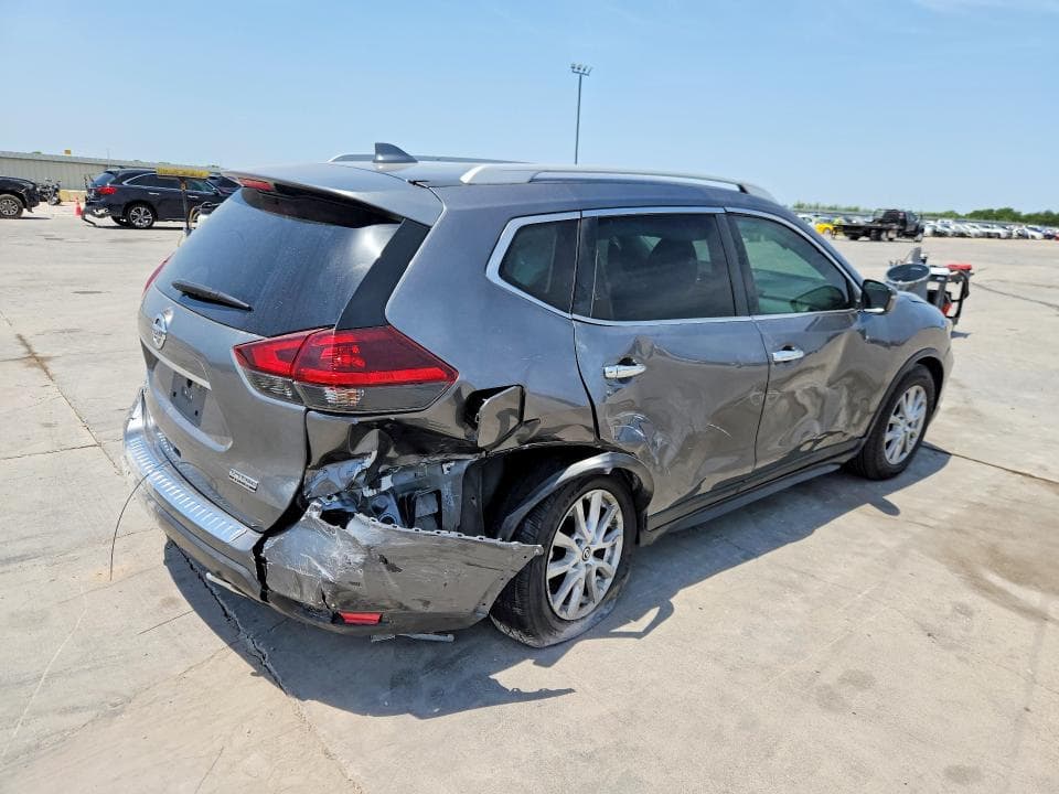2019 NISSAN ROGUE S 3