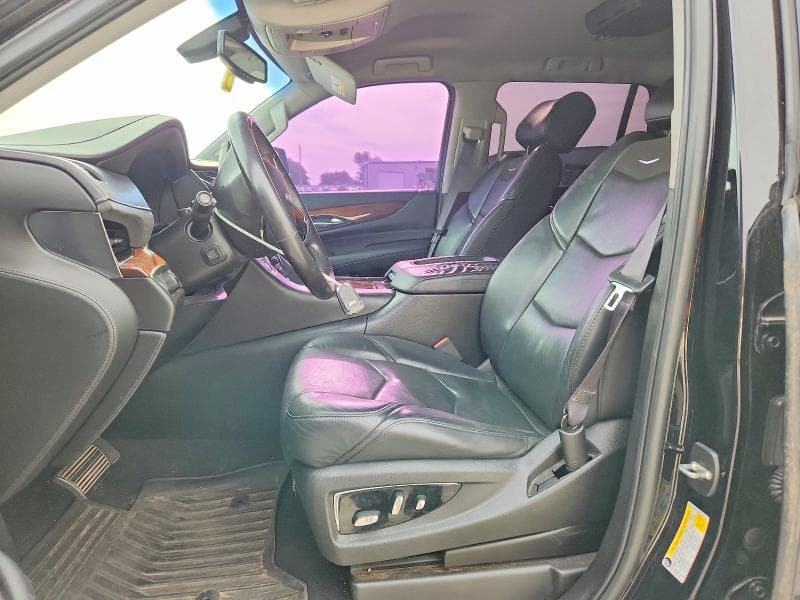 2017 CADILLAC ESCALADE 7