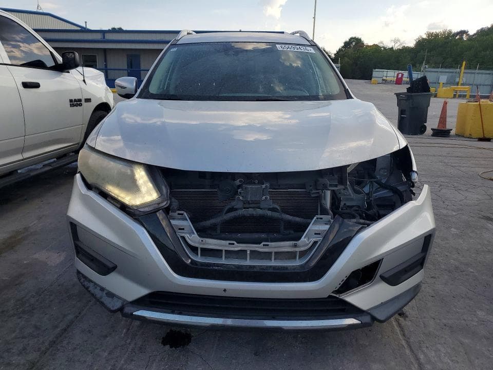 2019 NISSAN ROGUE SV 5