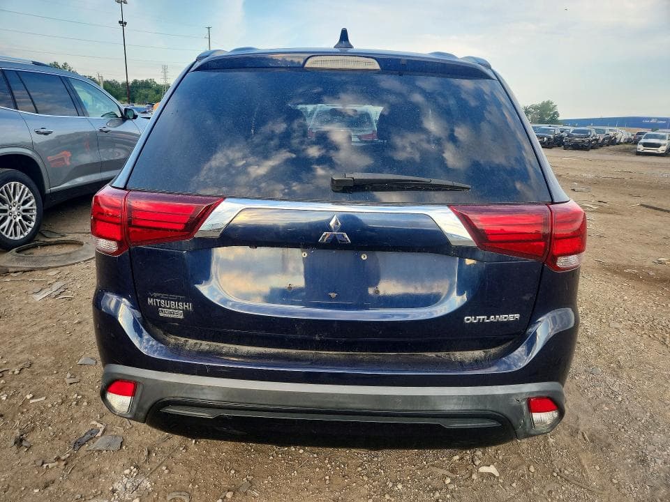 2019 MITSUBISHI OUTLANDER SE 6