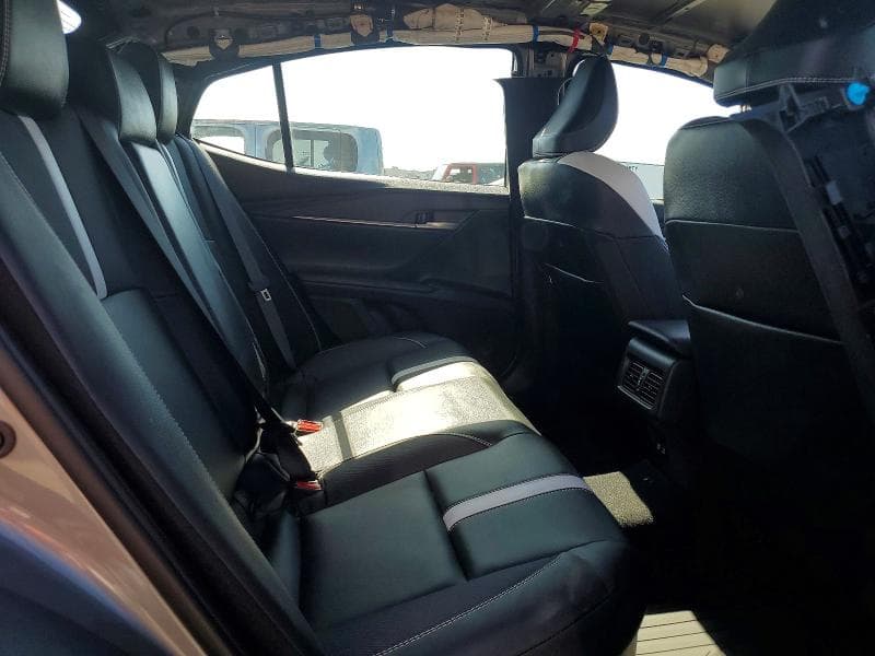 2025 TOYOTA CAMRY SE 10