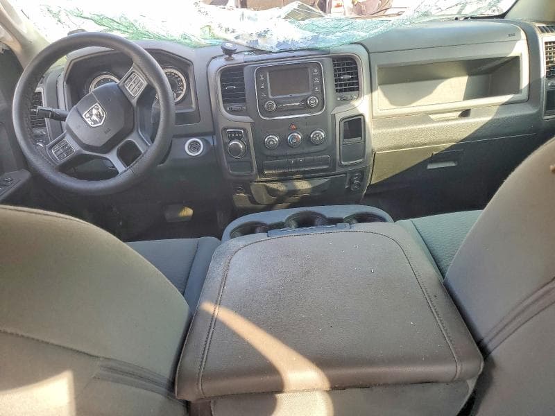 2017 RAM 1500 8