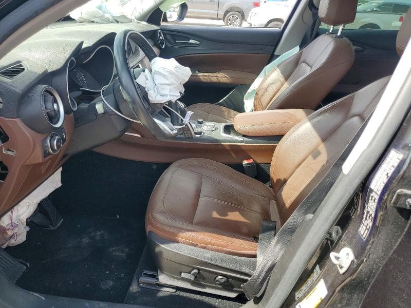 2020 ALFA ROMEO STELVIO 7