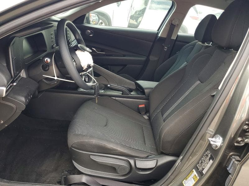 2026 HYUNDAI ELANTRA SE 7