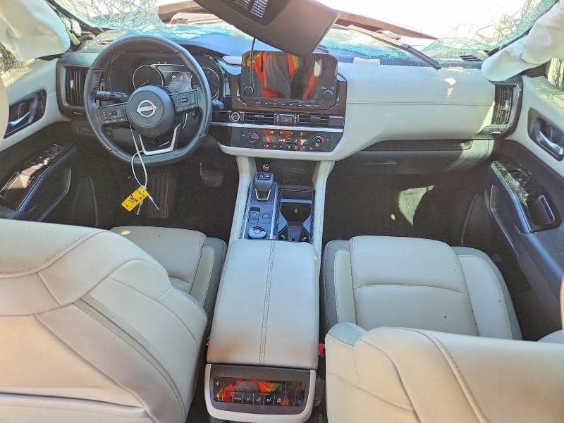 2023 NISSAN PATHFINDER SL 8