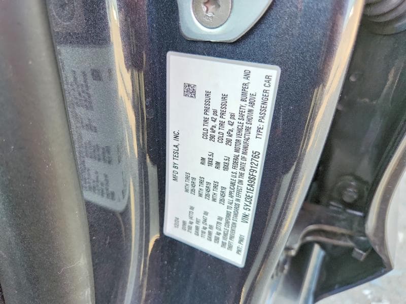 2025 TESLA MODEL 3 12