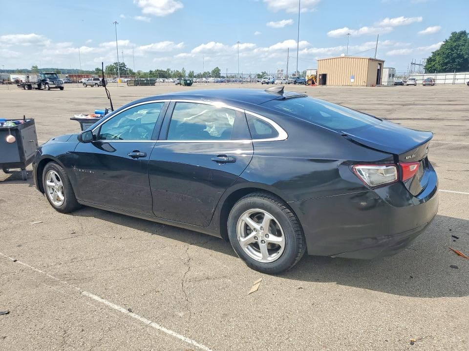 2018 CHEVROLET MALIBU LS 2